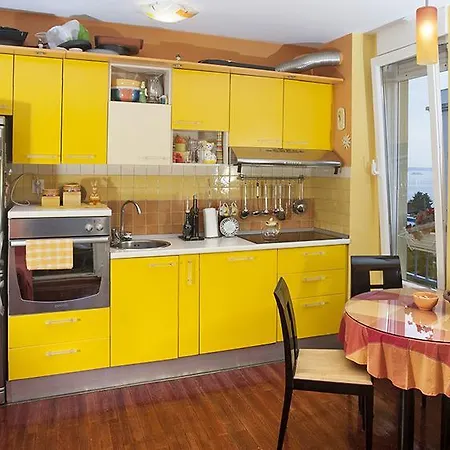 Sunny Yellow - With Balcony And Parking Place,