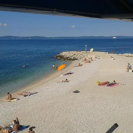 Sunny Yellow - With Balcony And Parking Place, * Сплит